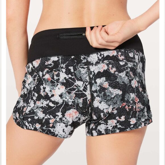 Lululemon Run Times Short II 4" Spring Bloom Multi / Black - Size 6 Floral - Picture 8 of 8